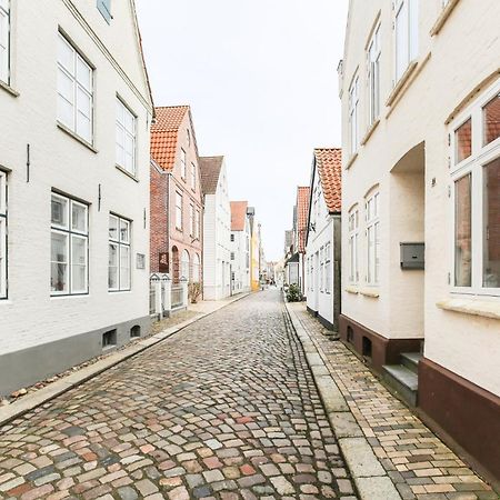 Apartmenthaus Theodor Storm Meeresstrand Husum  Buitenkant foto