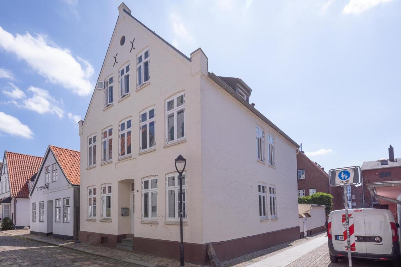 Apartmenthaus Theodor Storm Meeresstrand Husum  Buitenkant foto